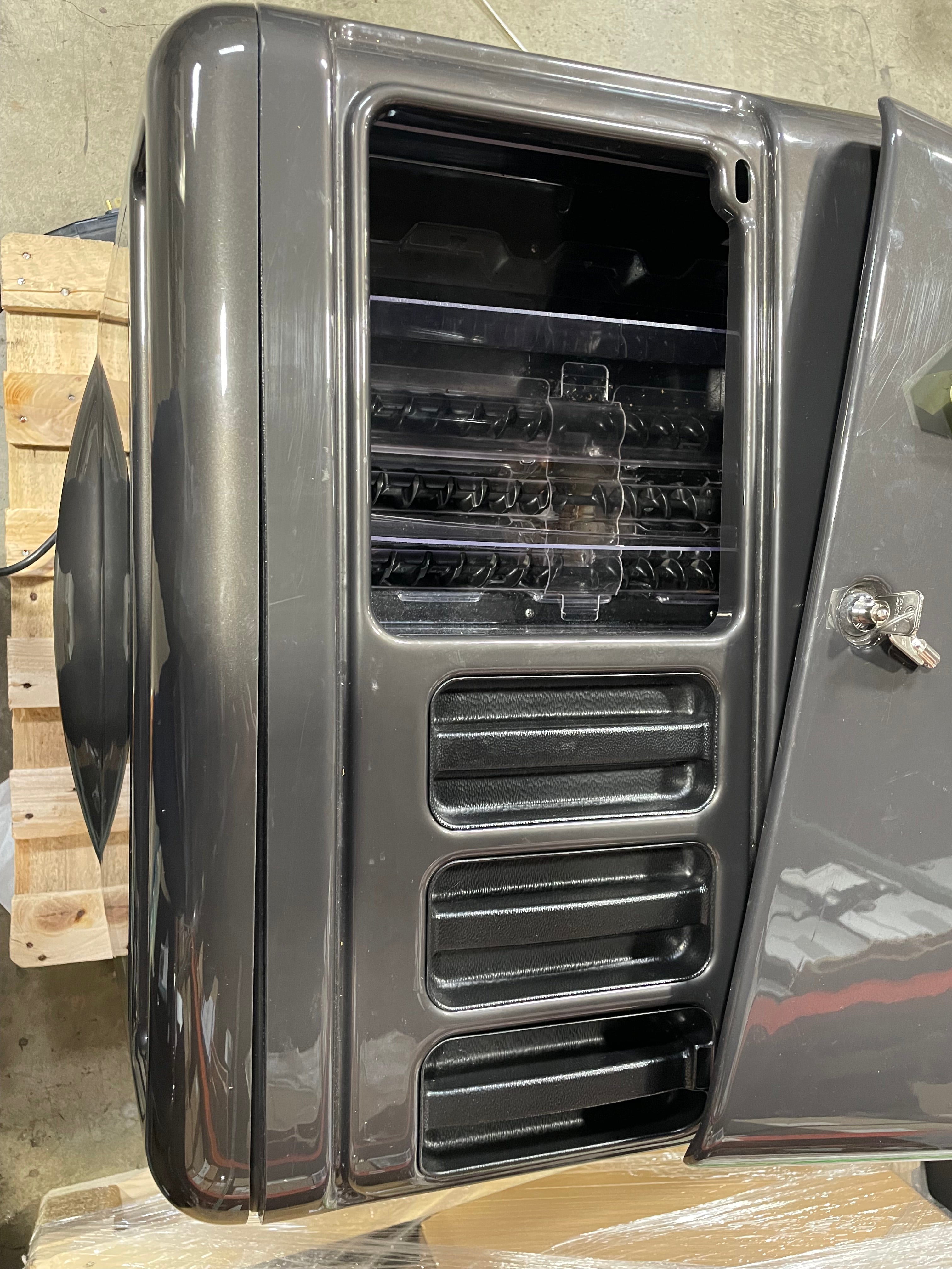 Refurbished Cafection Encore 29 Coffee Machine | Fresh Bean-to-Cup | 18.5'' HD T